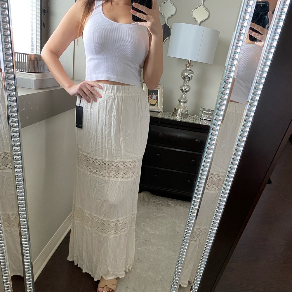Forever 21 Cream Maxi Skirt